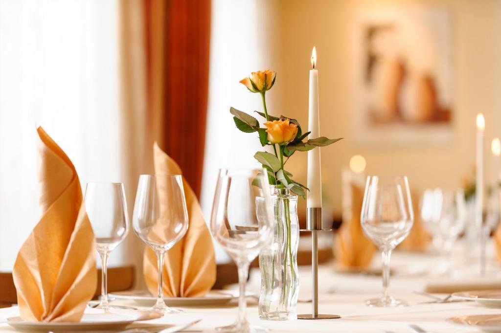 Hotel Mediterraneo Neustadt an der Weinstrasse Ngoại thất bức ảnh